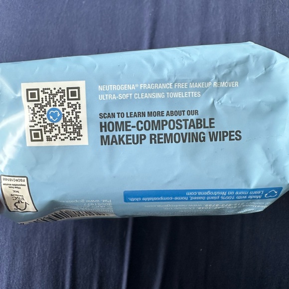 ✨ LOW START ✨ Neutrogena product bundle! - Picture 11 of 11